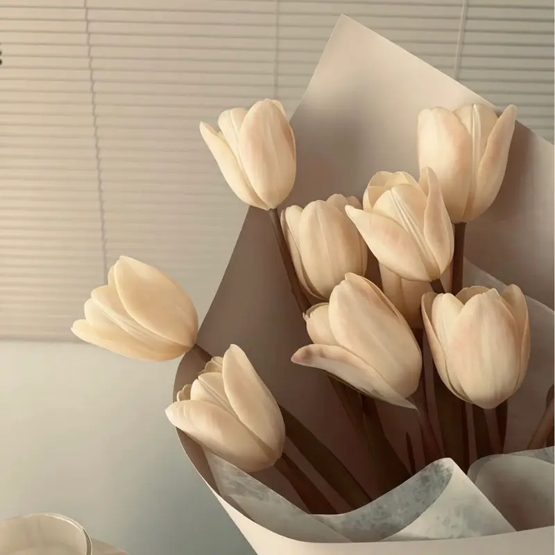 Tulip flower, called Tulip in Hindi